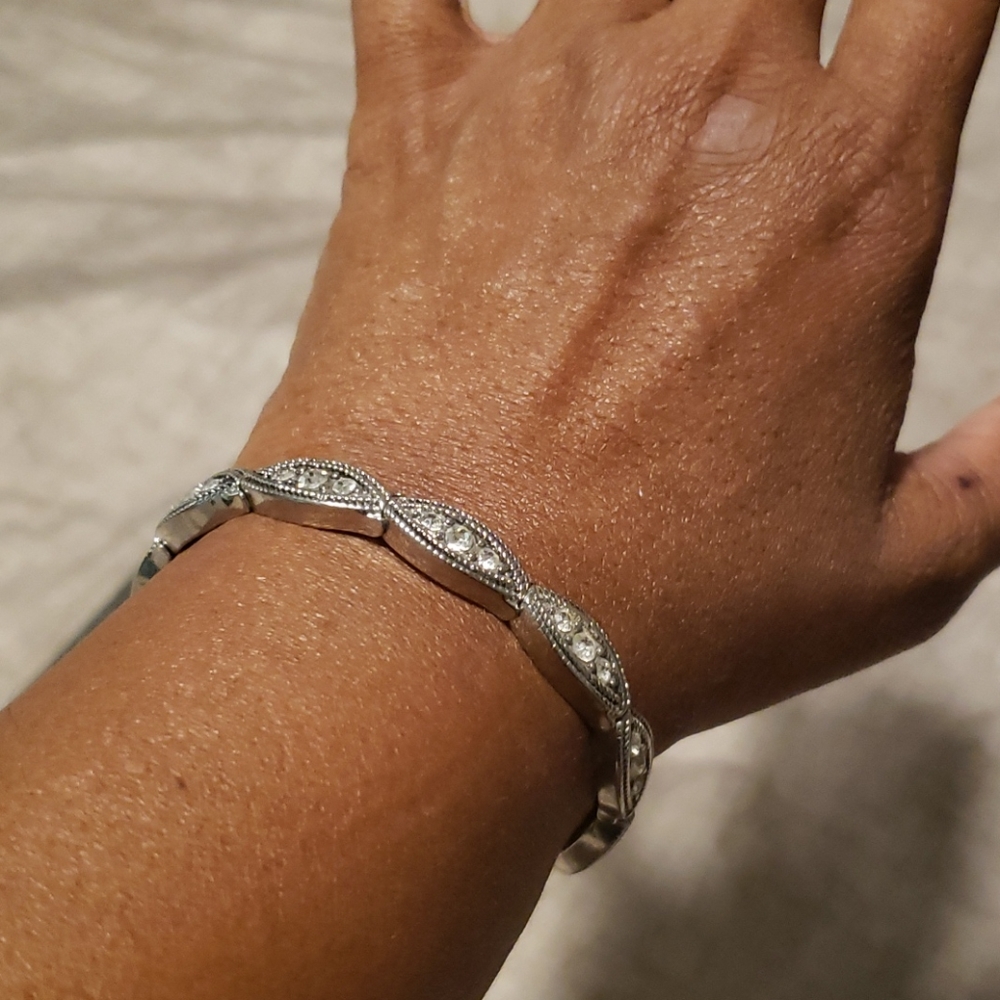 Lia Sophia costume bracelet